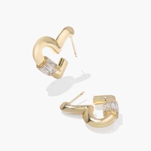 NWT Kendra Scott Emery Heart Hoop